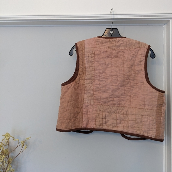 Roam Vintage x Recycled Lovers over-dyed quilted vest, pink size S/M - Picture 4 of 5